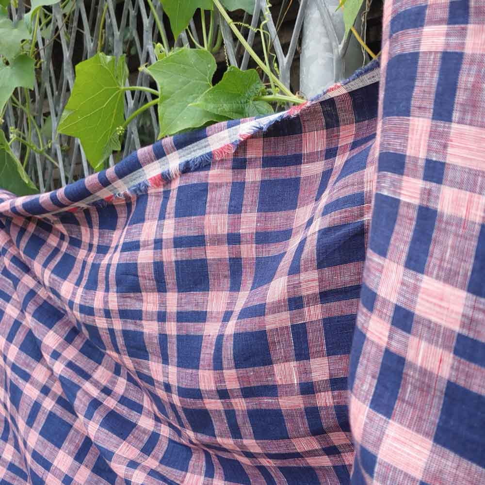 100% Linen Fabric Navy Red Plaid (6275) - The Linen Lab - Navy & Red