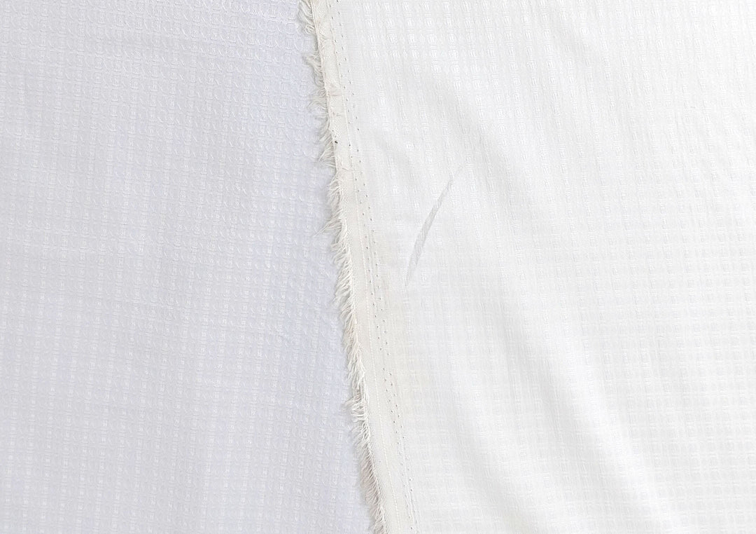 White Polyester Nylon PU Jacquard Fabric - Highly Stretchable 3927