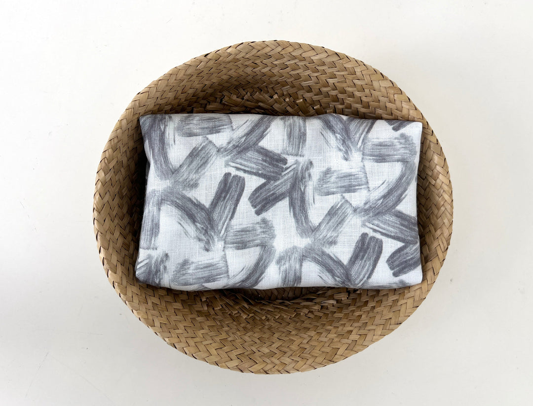Brushstroke Print 100% Linen Fabric – Grey on White, Dobby Texture, Light Weight 7641