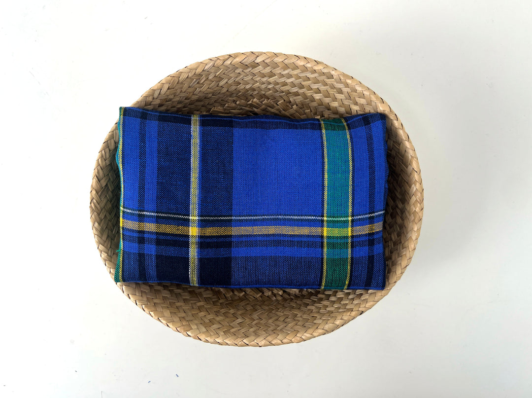 100% Linen Tartan Plaid Fabric – Light–Medium Weight with Soft Handfeel 7981 7982