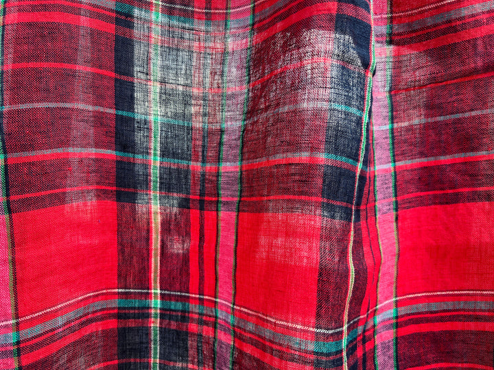100% Linen Tartan Plaid Fabric – Light–Medium Weight with Soft Handfeel 7981 7982