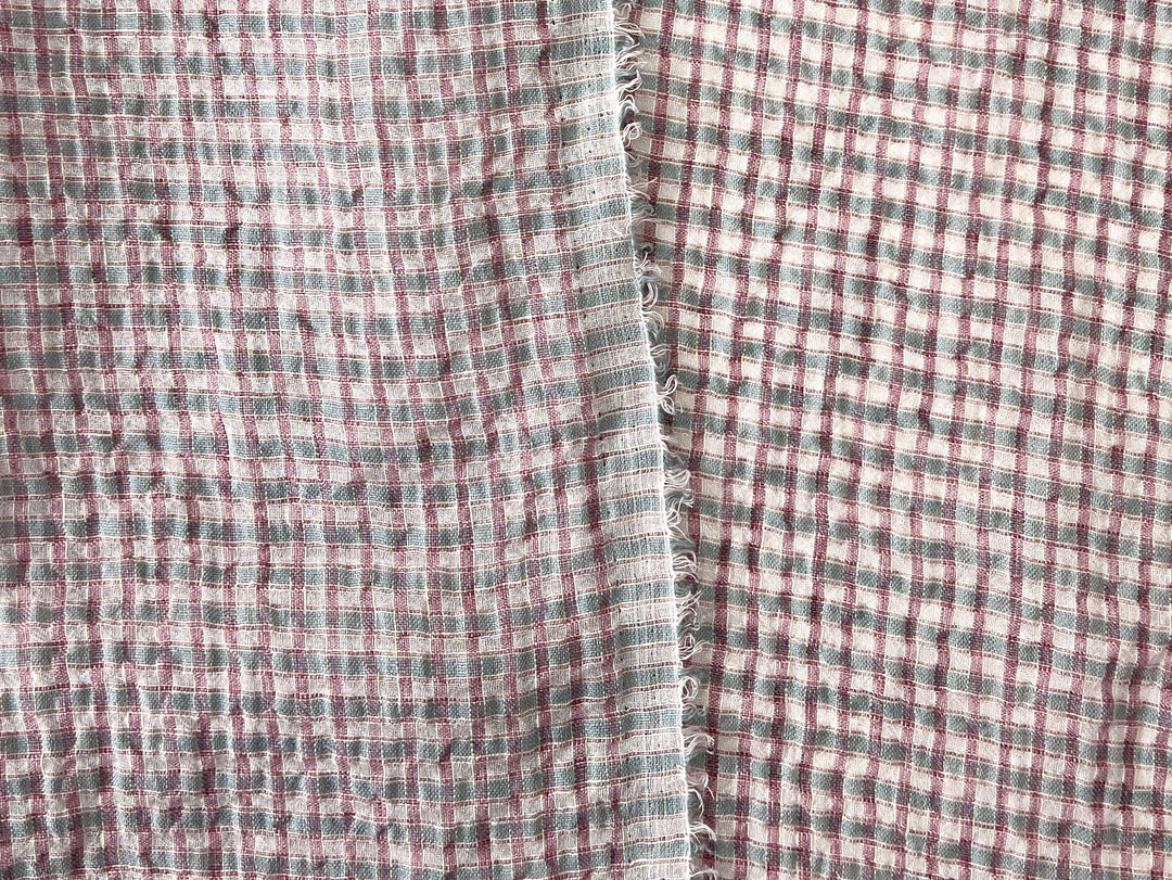 Linen Cotton Seersucker Fabric with Small Checks – Natural Stretch Texture 8217