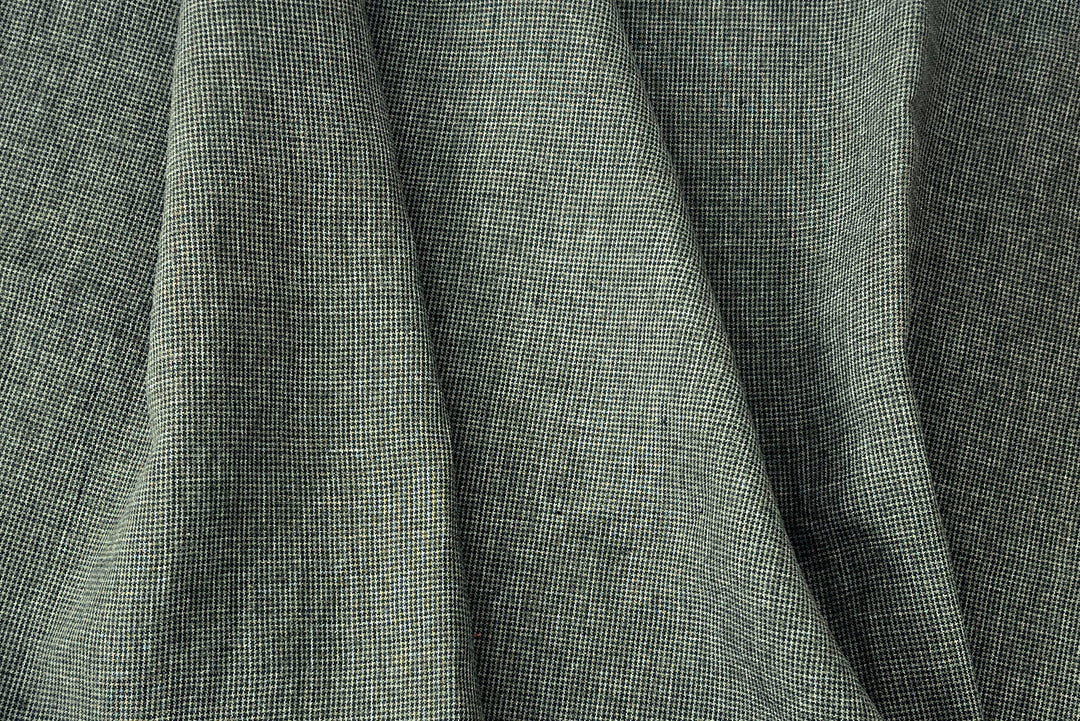 Linen Blend Micro Gingham Fabric – Delavé Texture, Medium Weight 8065 8075