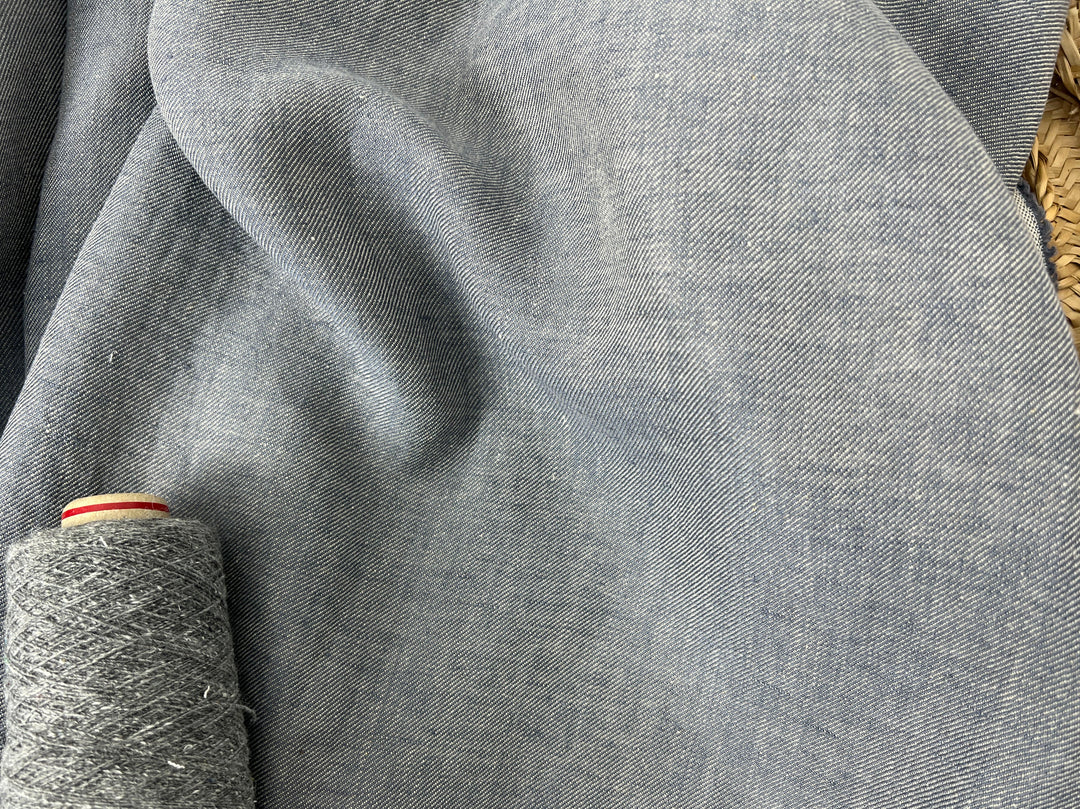 Two-Tone Chambray Twill | 100% Linen Fabric 8331 8332