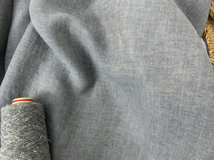 Two-Tone Chambray Twill | 100% Linen Fabric 8331 8332