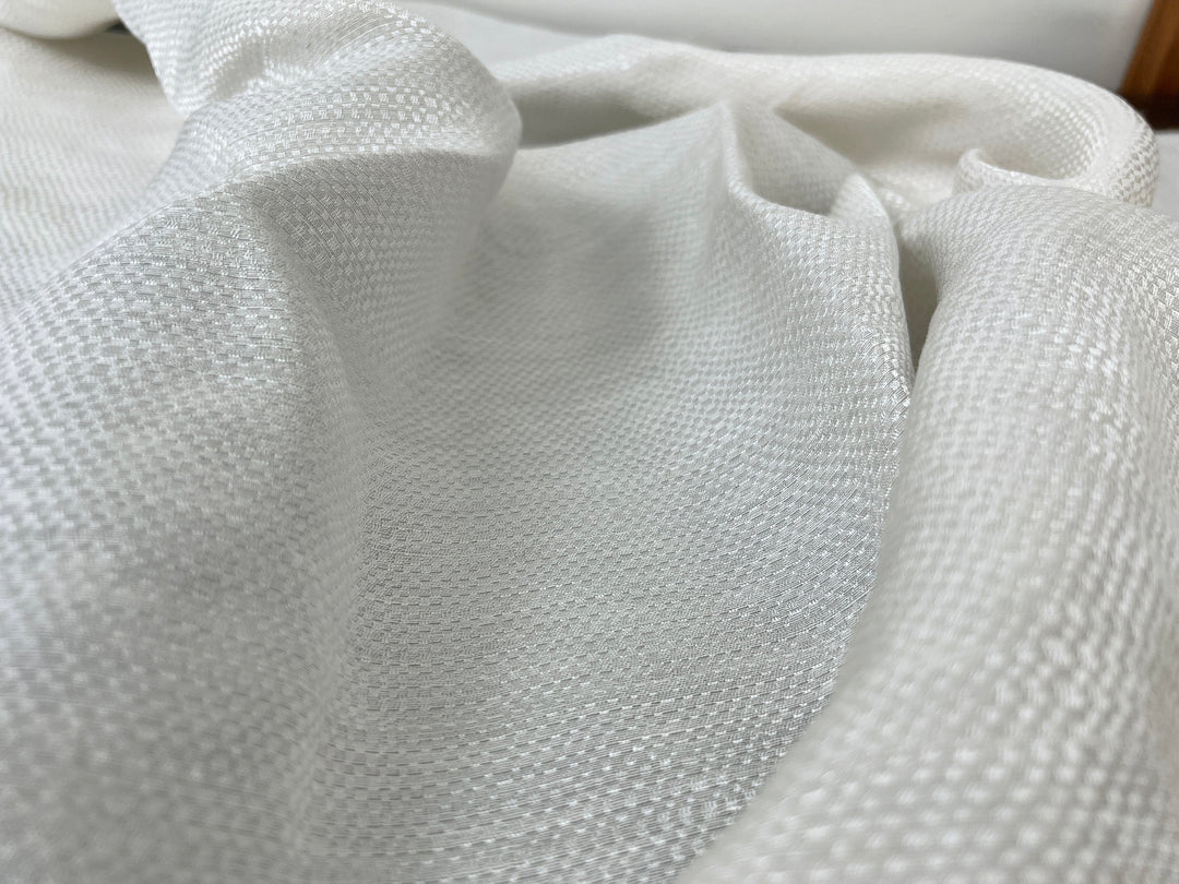 Glossy Snake-Skin Textured Linen Rayon Fabric 2588