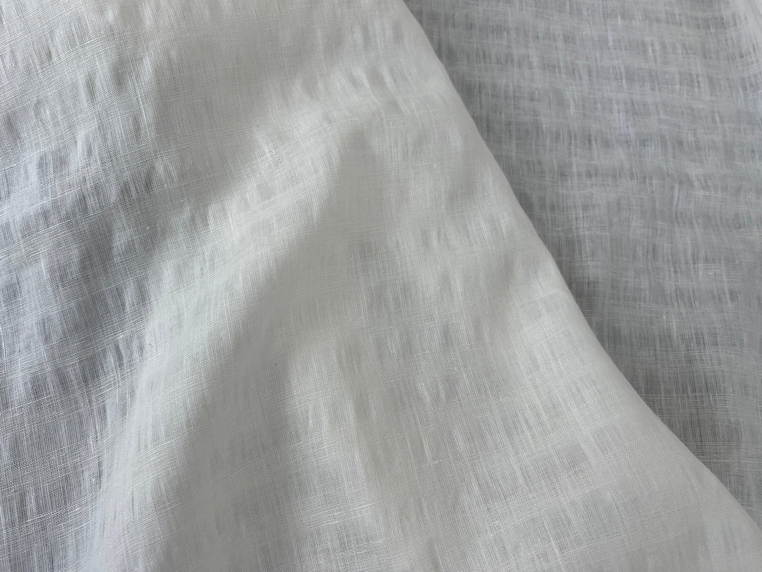 White Linen Ramie Blend Fabric | Subtle Weft Stripe & Gentle Wrinkle Effect | 51" 4196