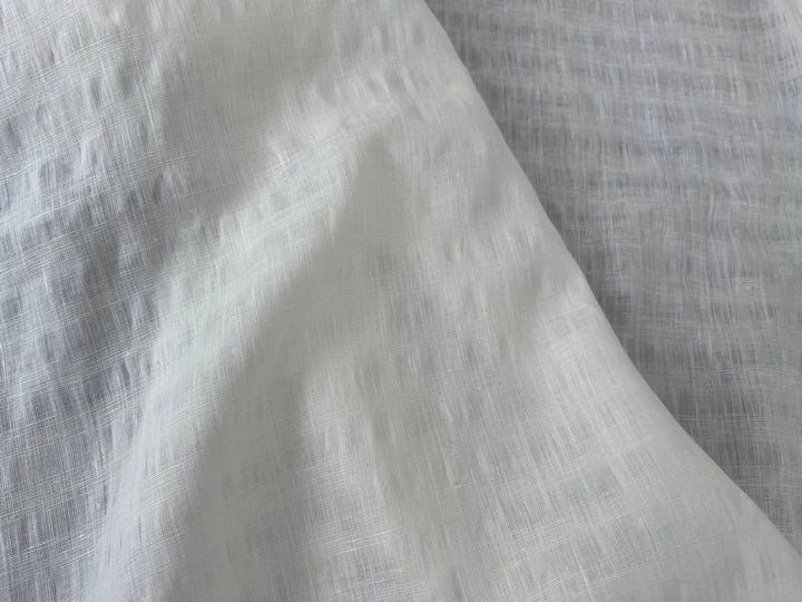White Linen Ramie Blend Fabric | Subtle Weft Stripe & Gentle Wrinkle Effect | 51" 4196