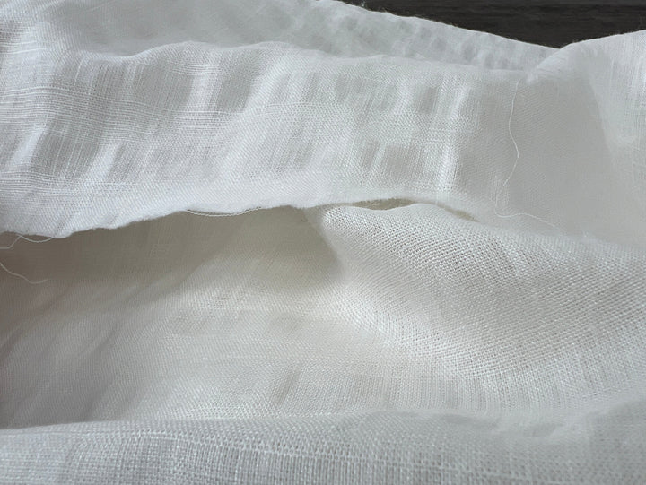 White Linen Ramie Blend Fabric | Subtle Weft Stripe & Gentle Wrinkle Effect | 51" 4196