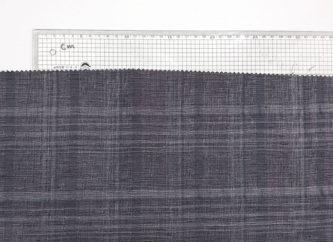 Silver Threads Plaid: Linen Blend Fabric with Metallic Effect 2725 - The Linen Lab - Grey