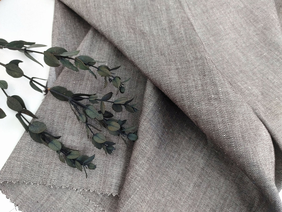 Simple Duo: Two-Tone Chambray Linen Twill Stretch Fabric 3201 4949 6504 - The Linen Lab - Beige