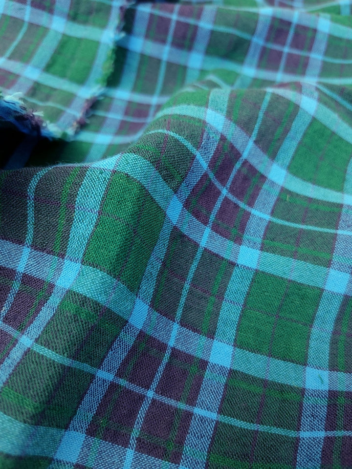 Wrinkled Tartan Fabric: Linen Cotton PU in Green, Wrinkled Effect 7360 - The Linen Lab - Green